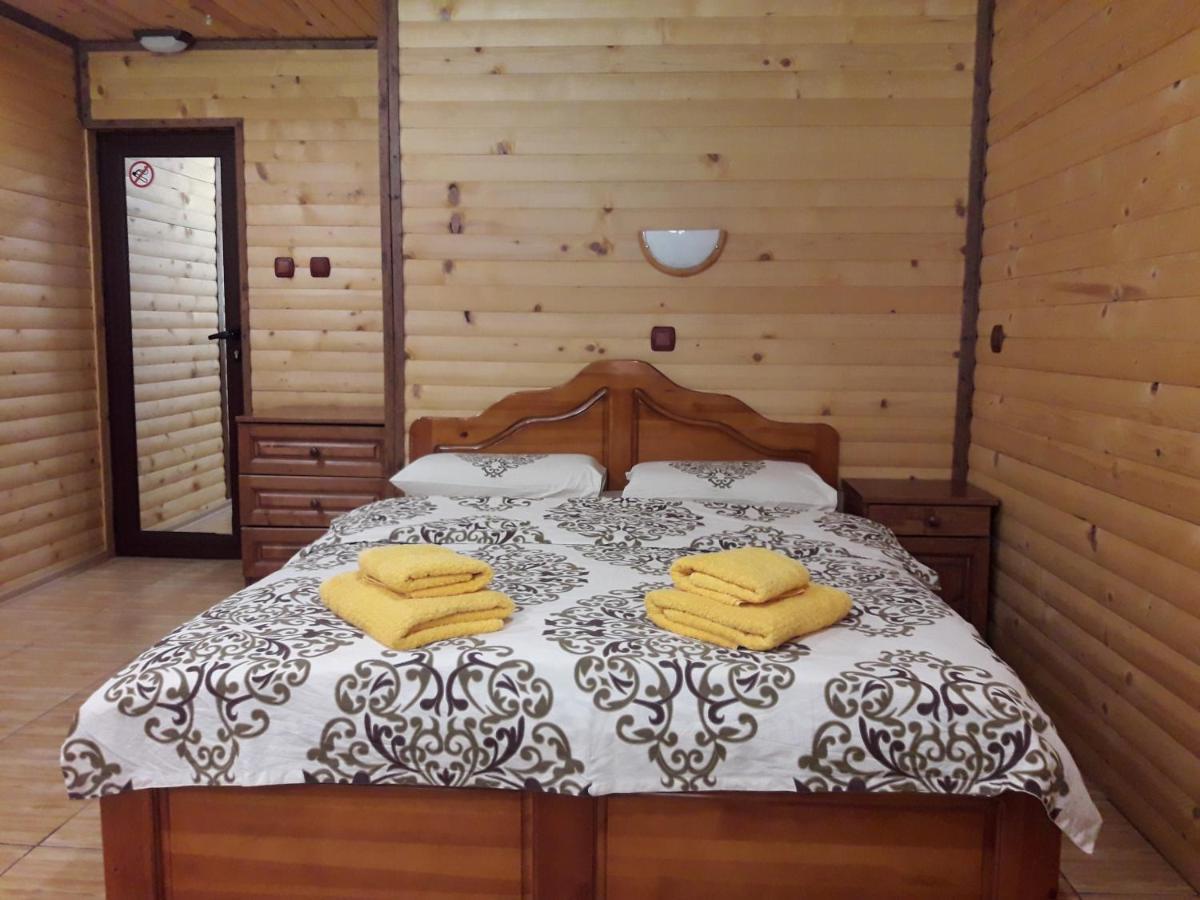 Guest House Chobaka Trigrad Extérieur photo